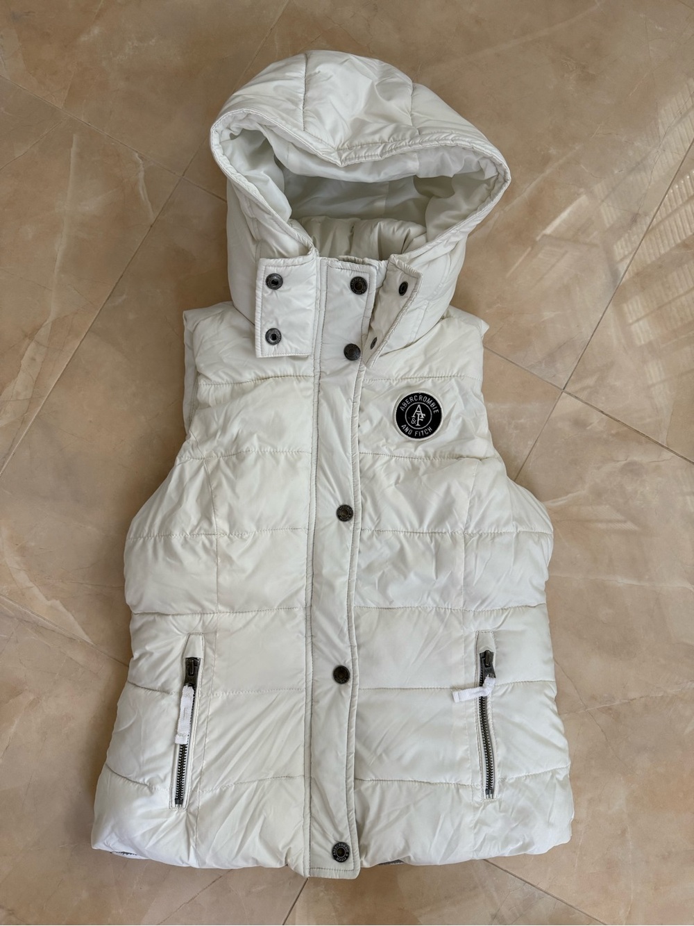 white Abercrombie & Fitch hooded puffer vest